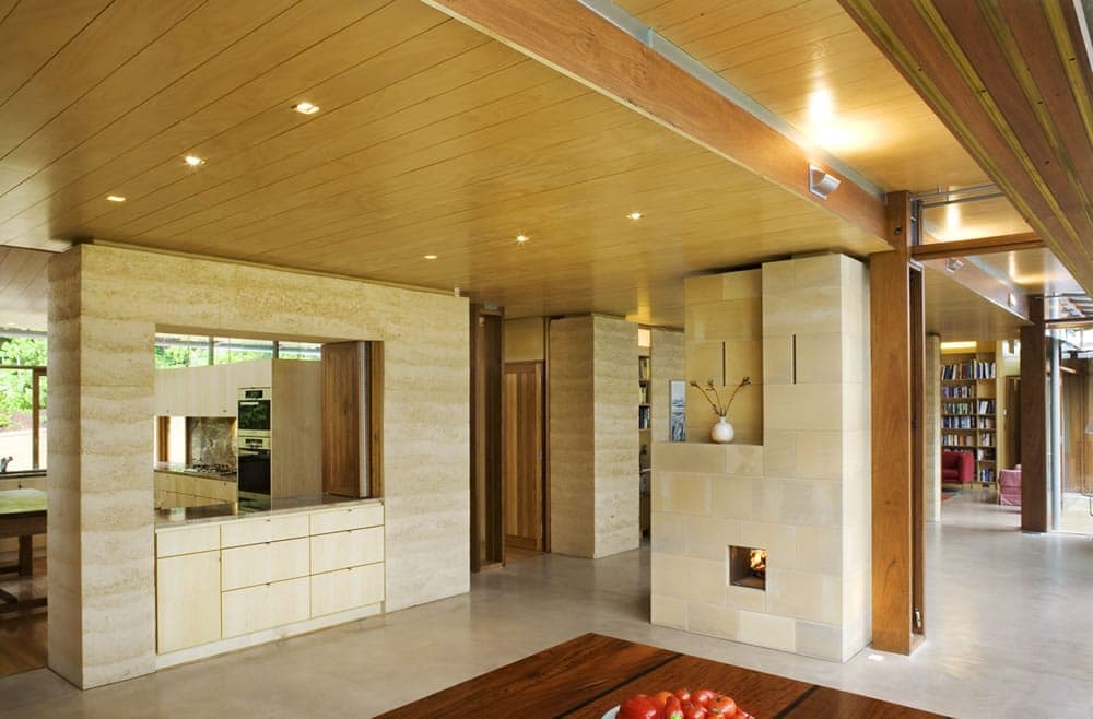 Leura House
