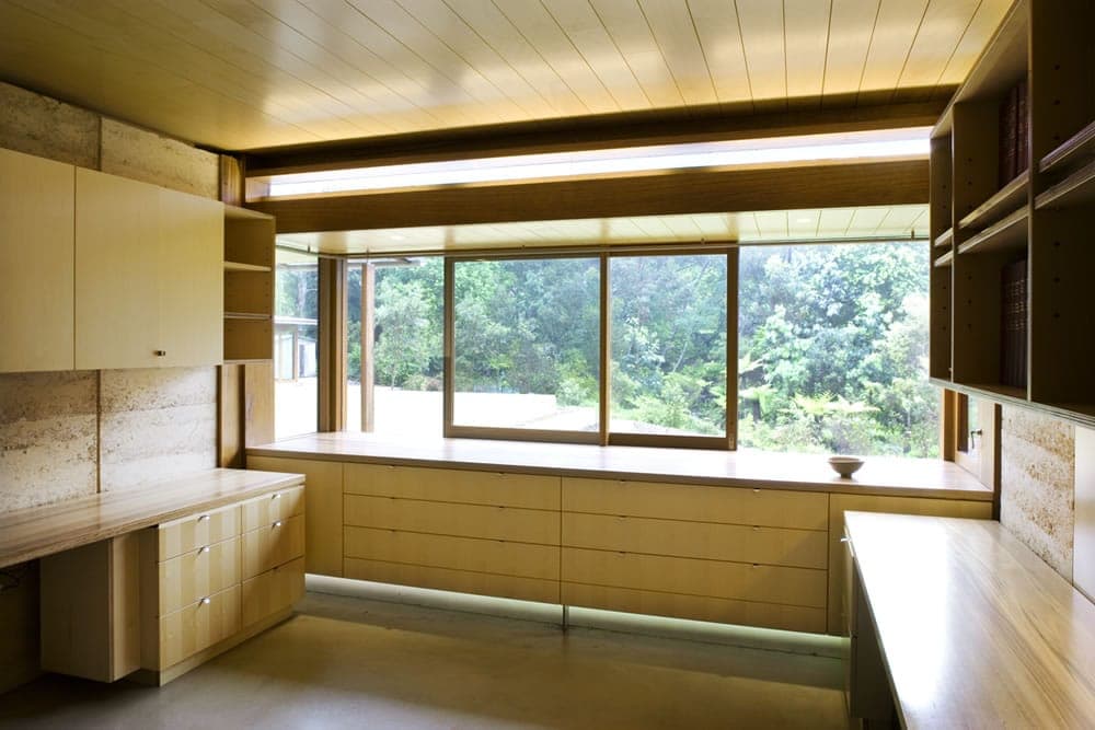 Leura House